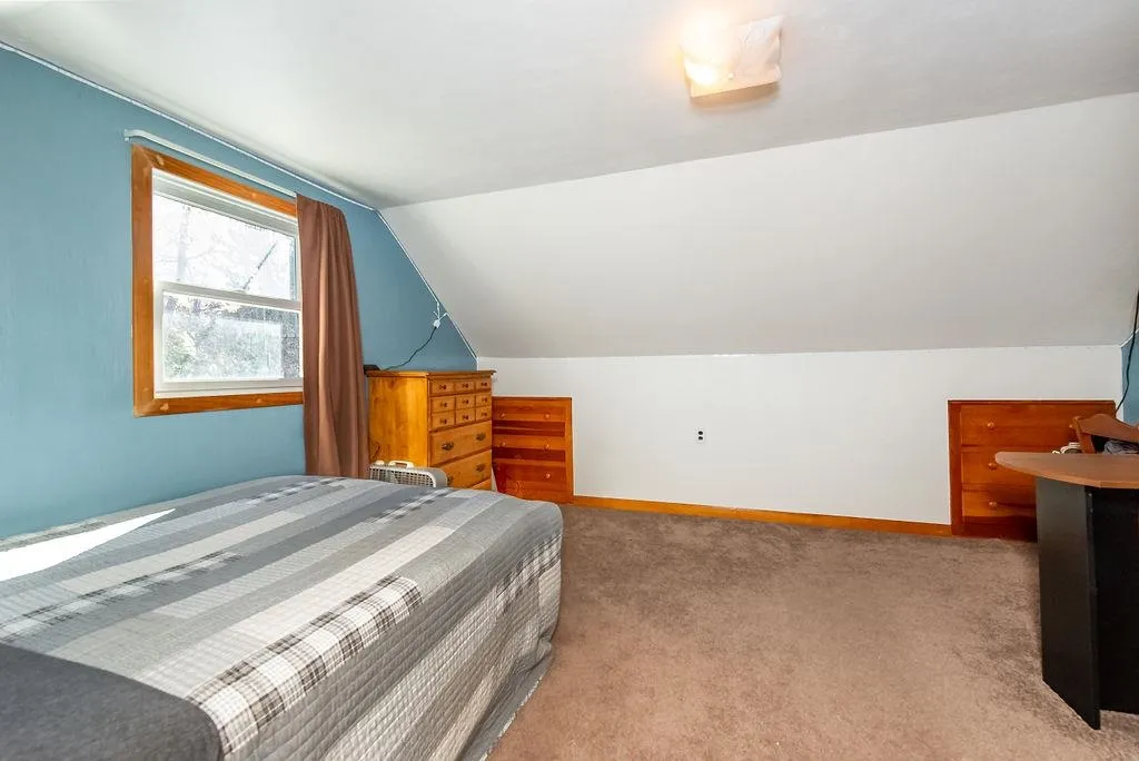 76 Garrison Road Dover NH 03820