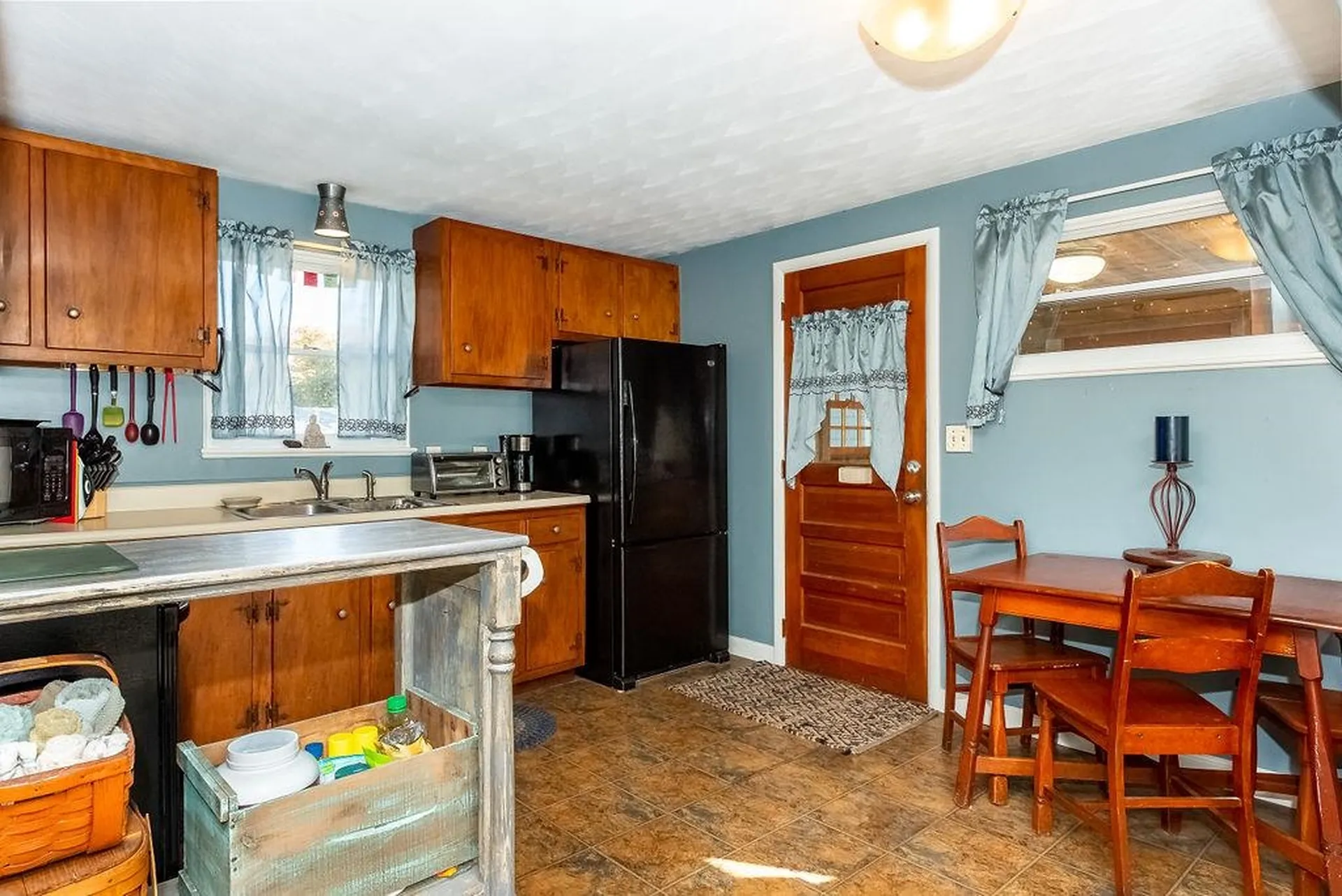 76 Garrison Road Dover NH 03820
