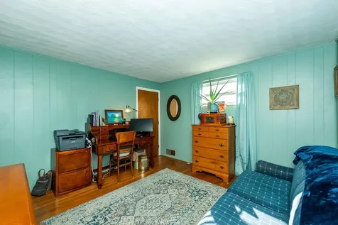76 Garrison Road Dover NH 03820