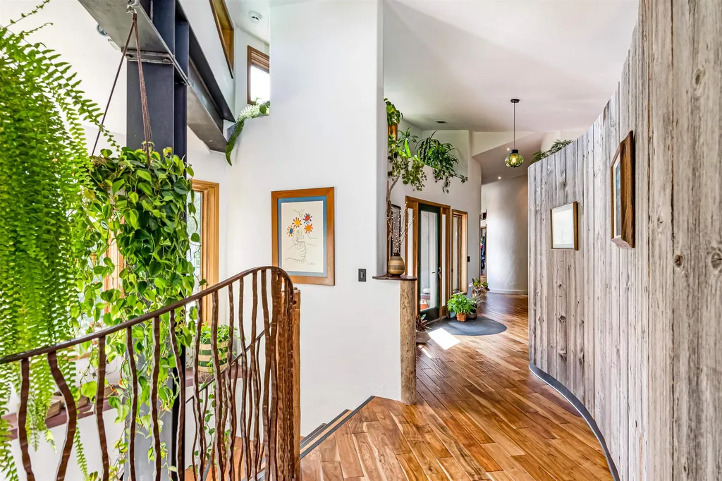 55 Oakledge Drive Burlington VT 05401