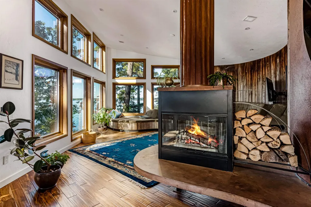 55 Oakledge Drive Burlington VT 05401