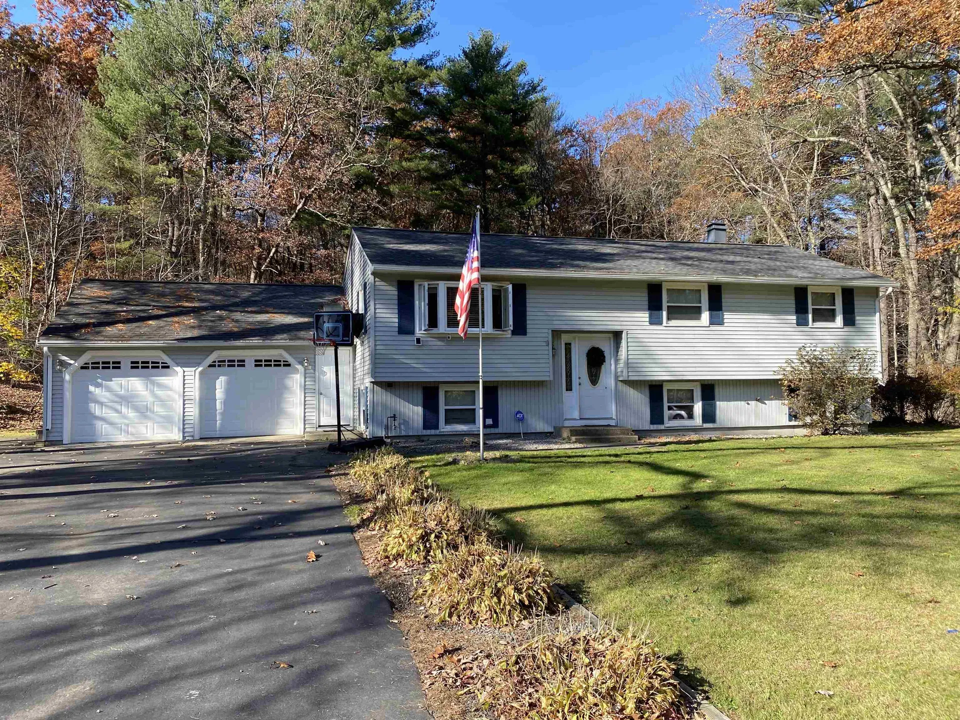 33 Fairway Drive Merrimack NH 03054