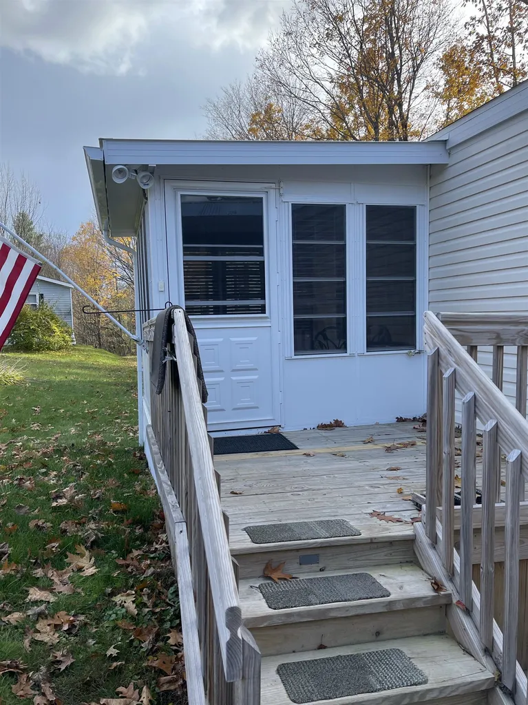 18 Stormy Road Tilton NH 03276