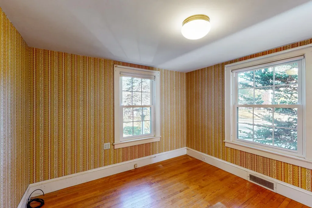 60 Holman Street Laconia NH 03246