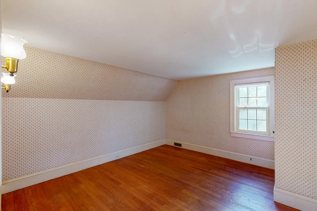 60 Holman Street Laconia NH 03246