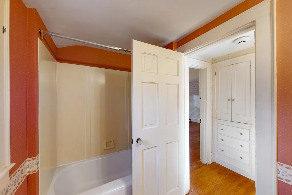 60 Holman Street Laconia NH 03246