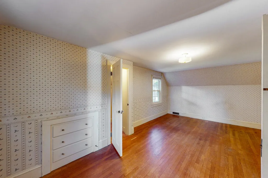 60 Holman Street Laconia NH 03246