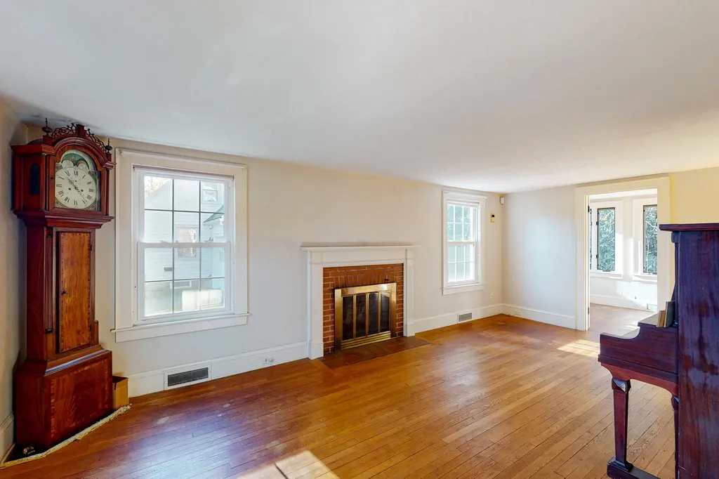 60 Holman Street Laconia NH 03246
