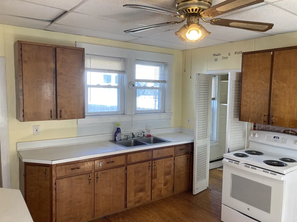 37 Dover Street Keene NH 03431