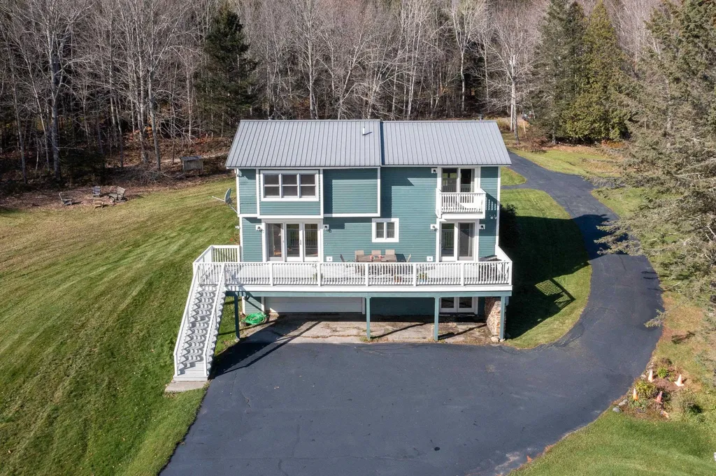 143 Mount Prospect Street Lancaster NH 03584