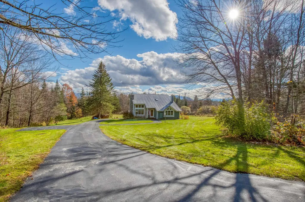 143 Mount Prospect Street Lancaster NH 03584