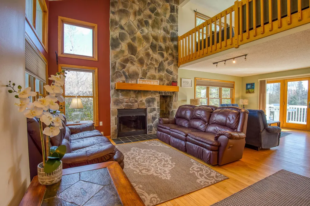 143 Mount Prospect Street Lancaster NH 03584