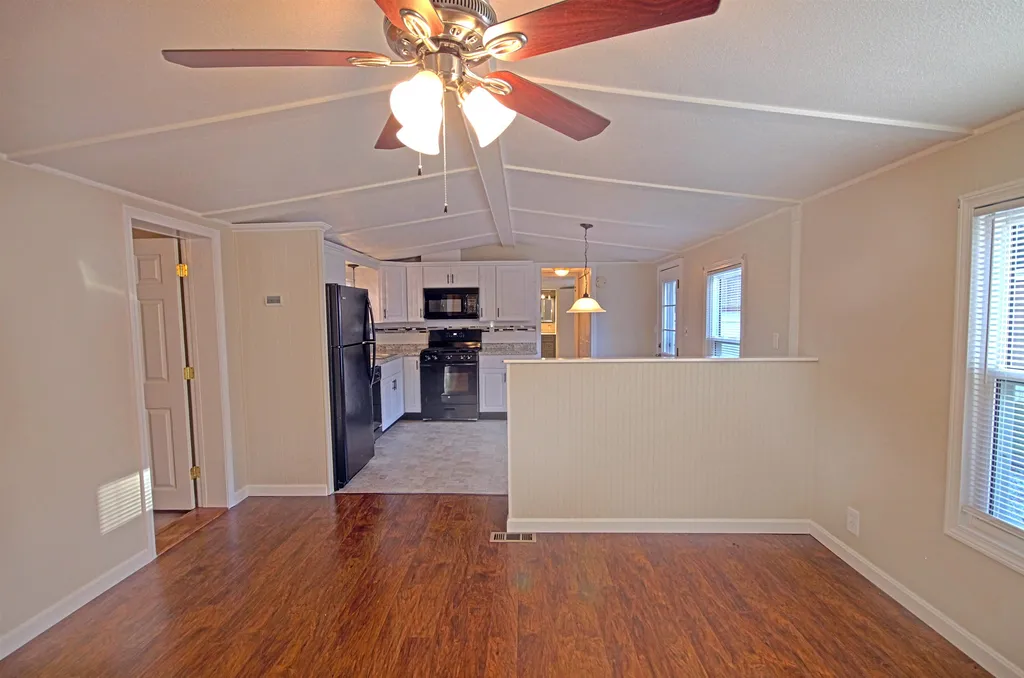 6 Alice Drive Concord NH 03303