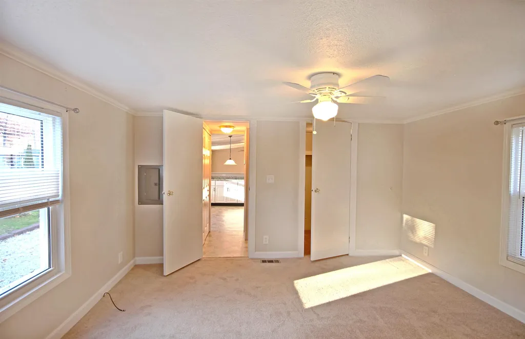 6 Alice Drive Concord NH 03303