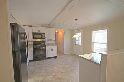 6 Alice Drive Concord NH 03303