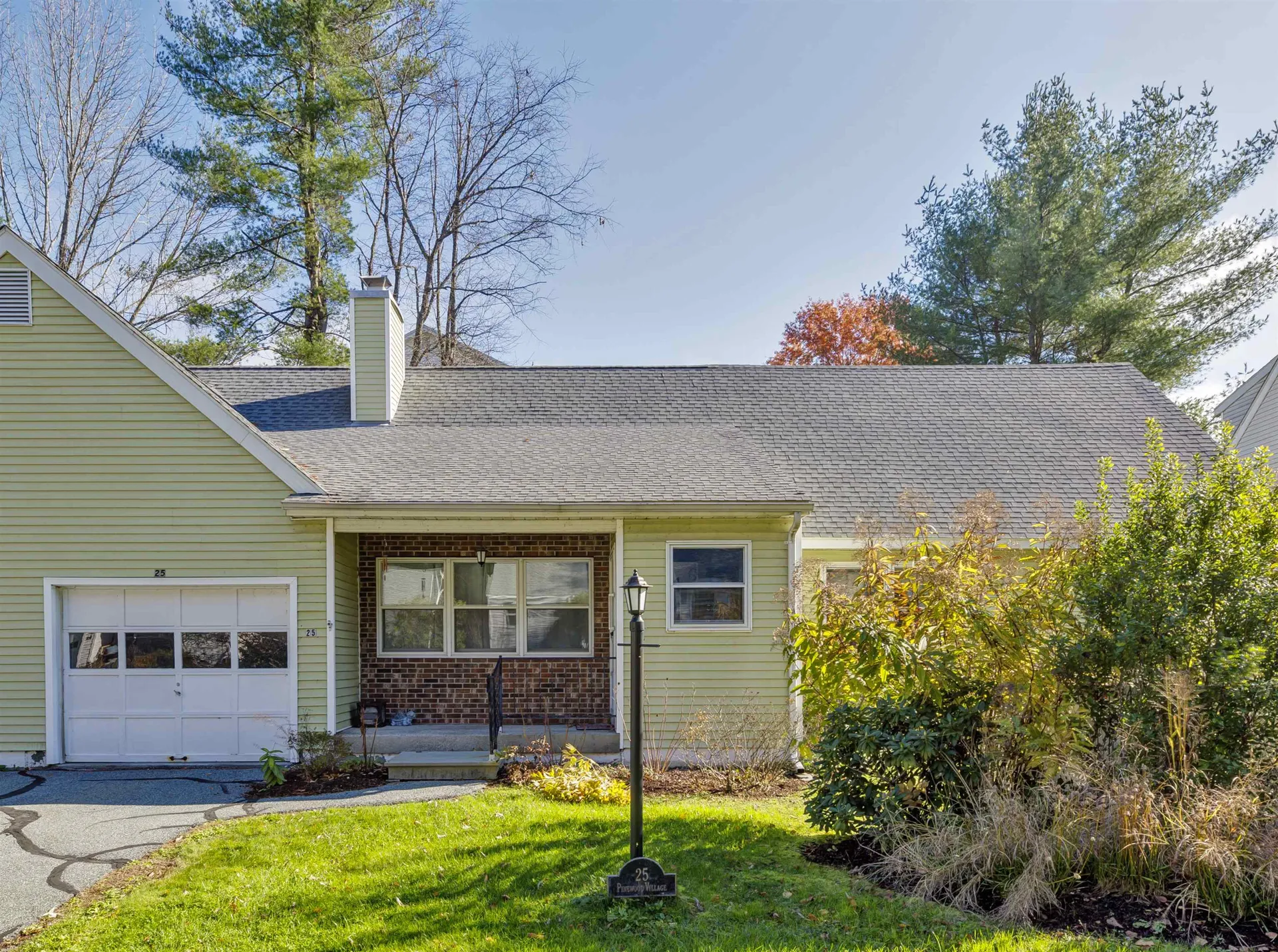 6 Oak Ridge Road Lebanon NH 03784
