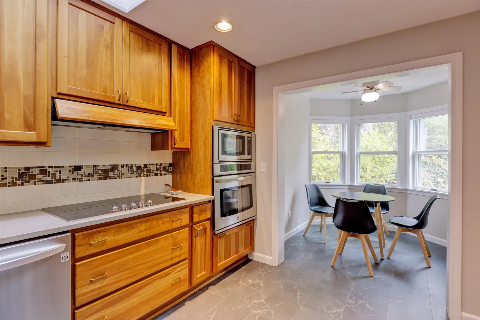 6 Oak Ridge Road Lebanon NH 03784