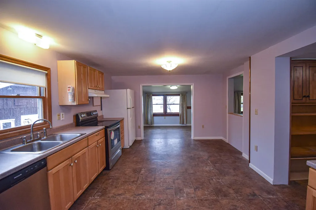 21 School Street Vergennes VT 05491
