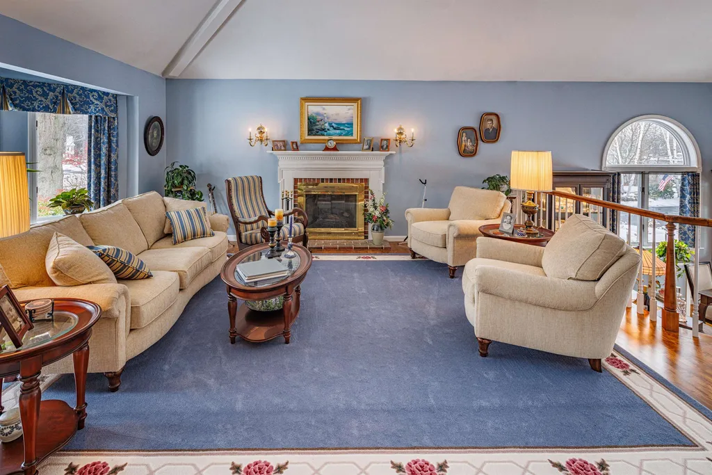 34 Isaac Lucas Circle Dover NH 03820