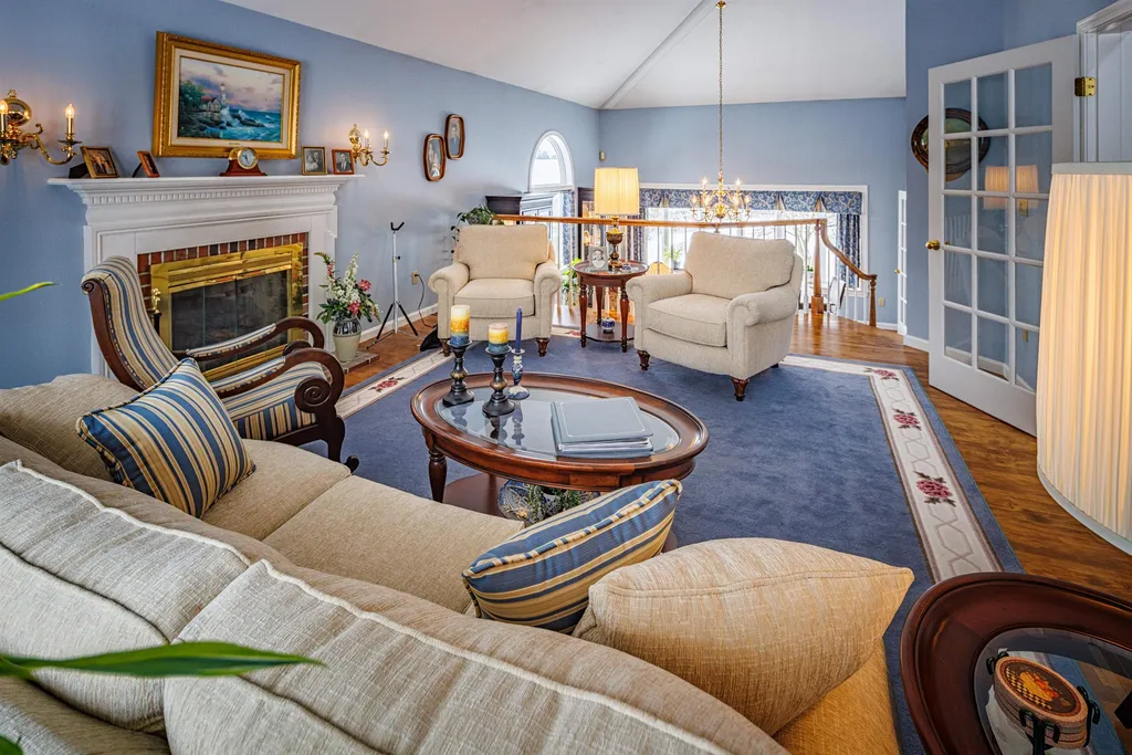 34 Isaac Lucas Circle Dover NH 03820