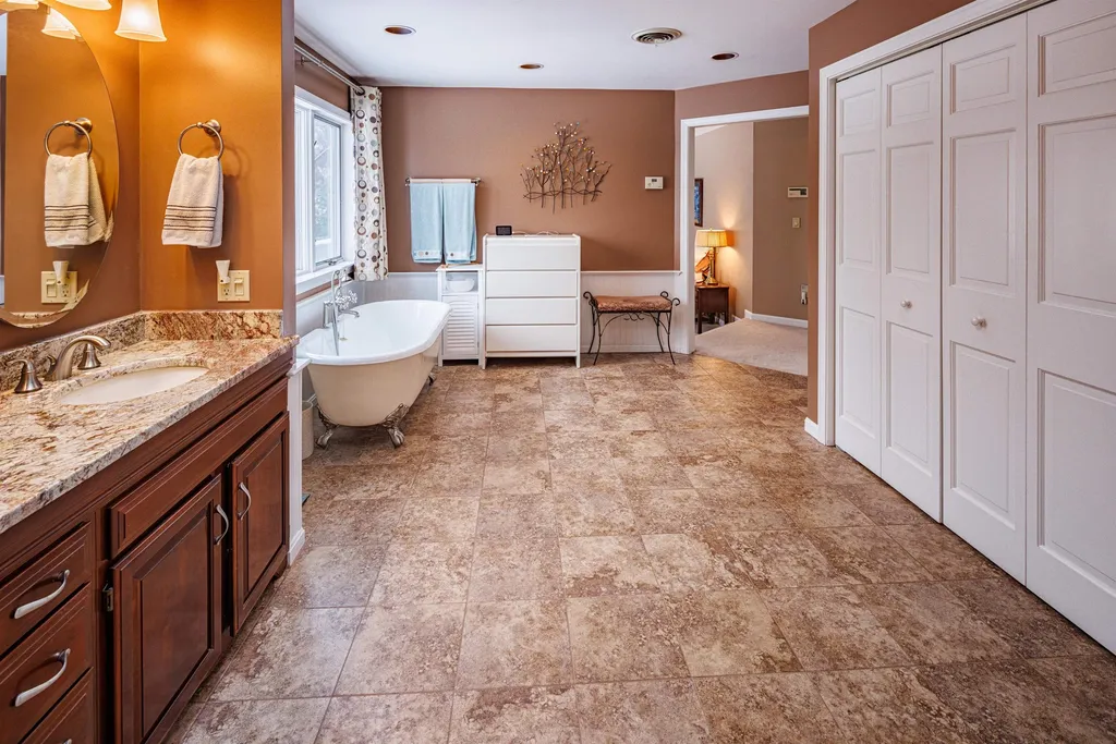 34 Isaac Lucas Circle Dover NH 03820