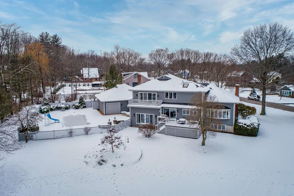 34 Isaac Lucas Circle Dover NH 03820