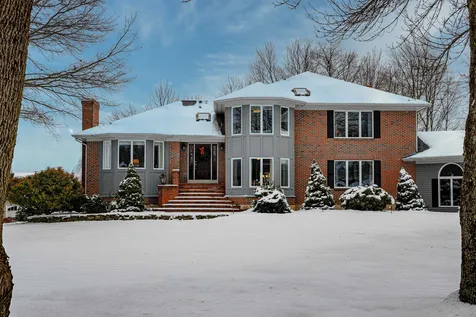 34 Isaac Lucas Circle Dover NH 03820