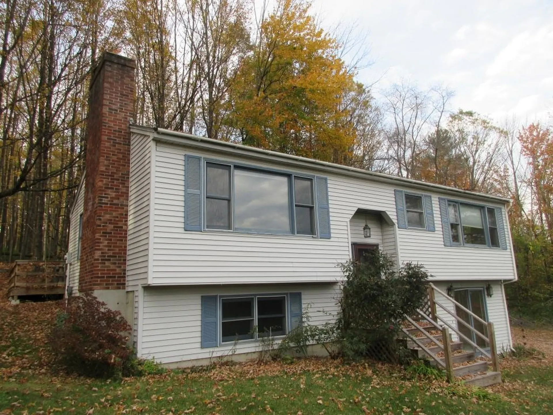 662 S Stark Highway Weare NH 03281