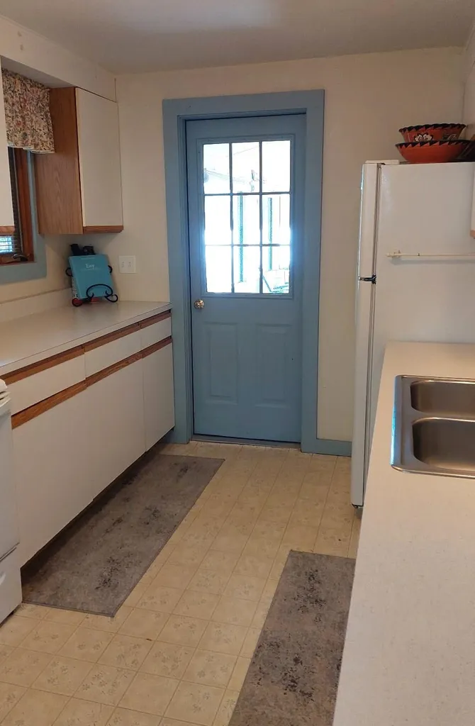 67 Giles Road Bridgewater NH 03222