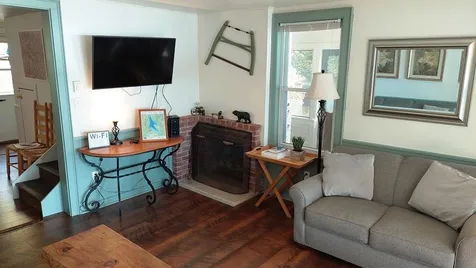 67 Giles Road Bridgewater NH 03222