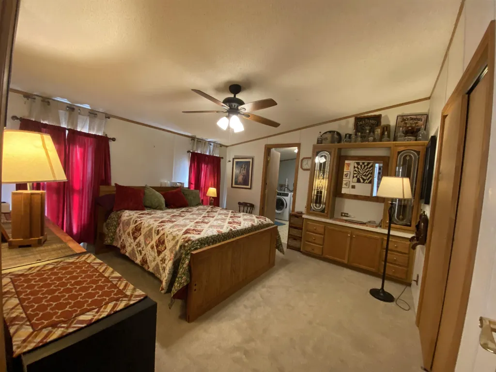 62 Nh Route 132 N New Hampton NH 03256
