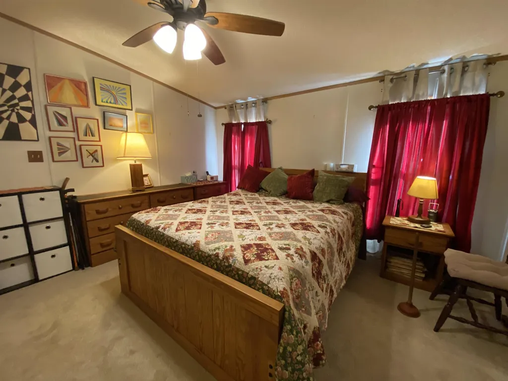 62 Nh Route 132 N New Hampton NH 03256