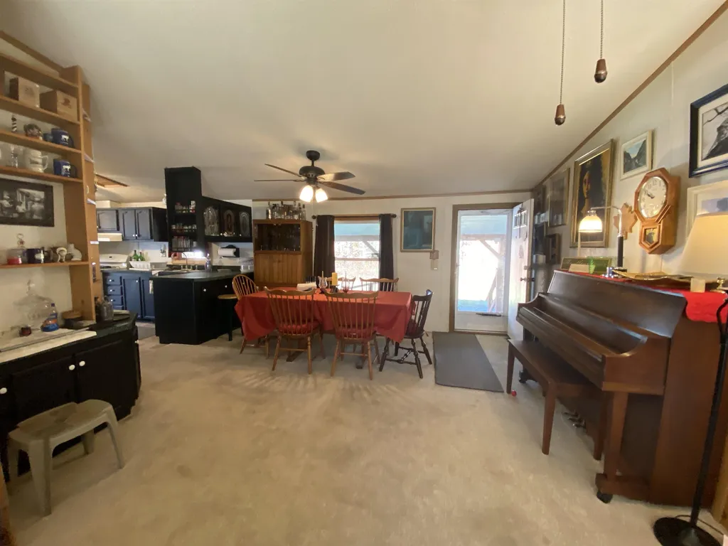 62 Nh Route 132 N New Hampton NH 03256
