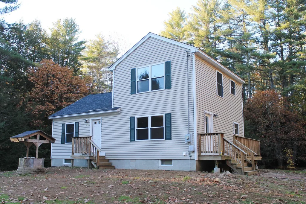 353 Butterfield Mill Road New Boston NH 03070