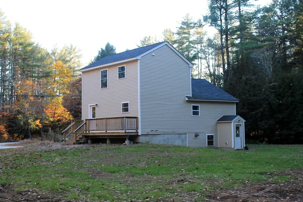 353 Butterfield Mill Road New Boston NH 03070