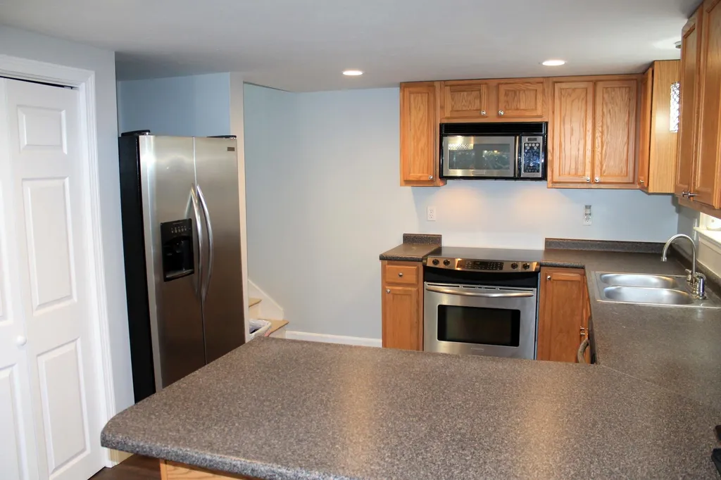 353 Butterfield Mill Road New Boston NH 03070