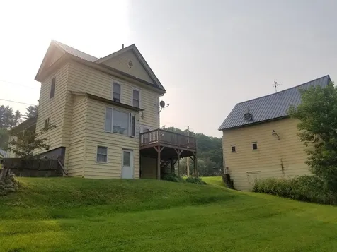 29 Prospect Street Barton VT 05822