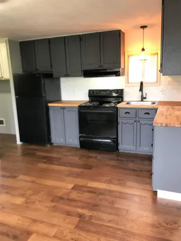 17 Old Ashby Road Greenville NH 03048