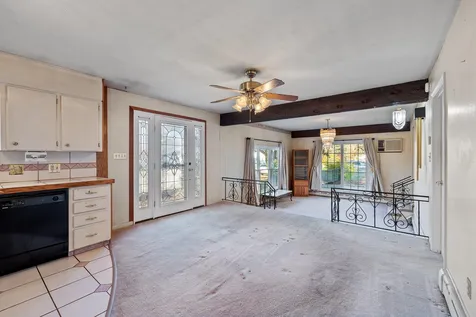 1 Mcneil Drive Rochester NH 03867