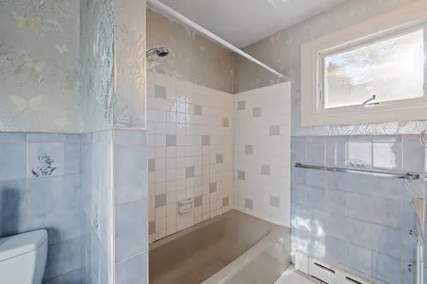 1 Mcneil Drive Rochester NH 03867
