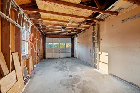 1 Mcneil Drive Rochester NH 03867
