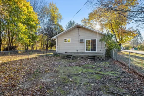 1 Mcneil Drive Rochester NH 03867