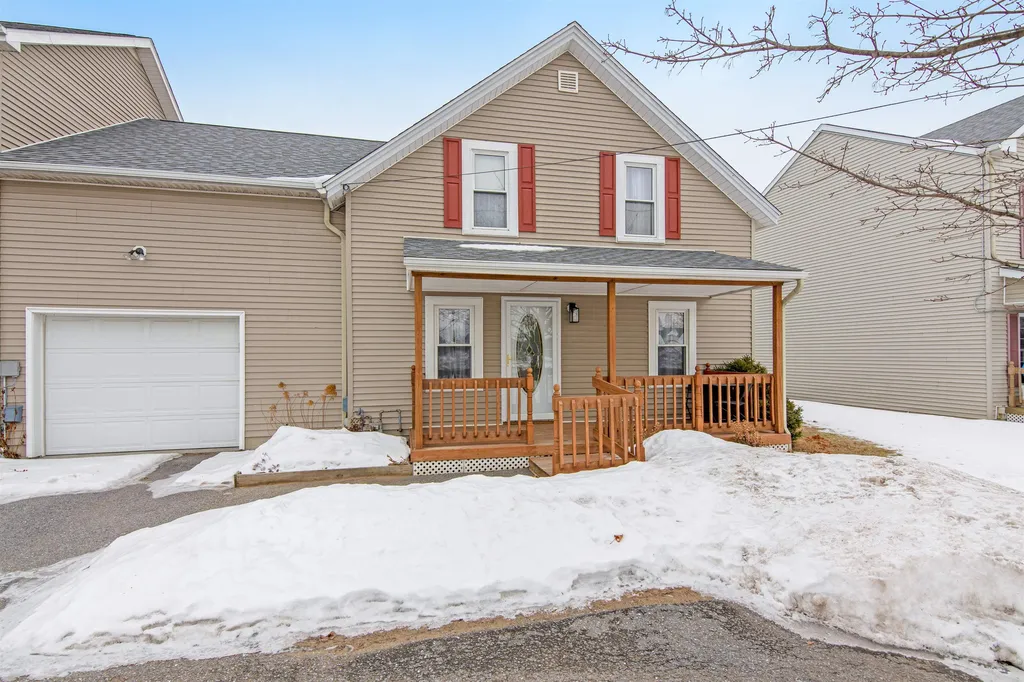 34 Middle Road Milton VT 05468