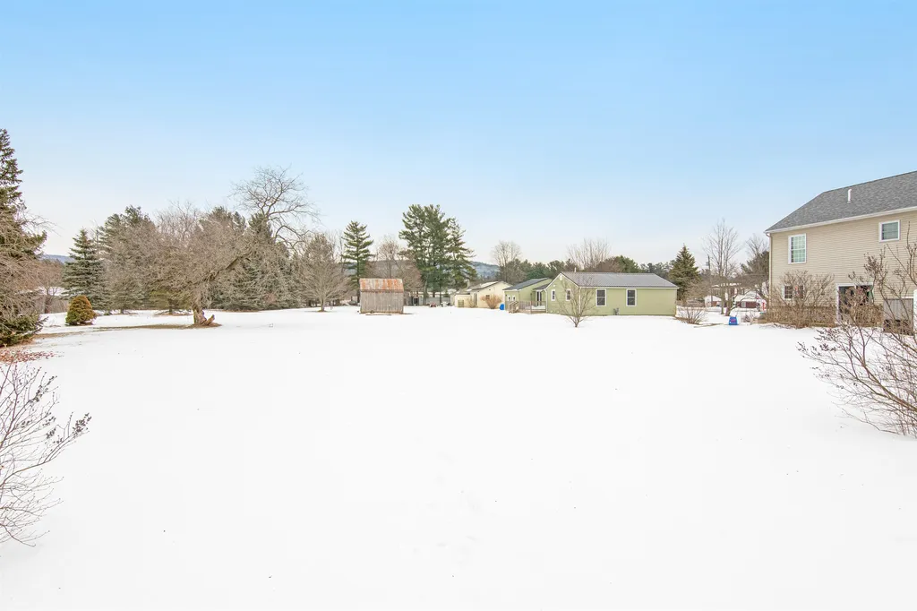 34 Middle Road Milton VT 05468