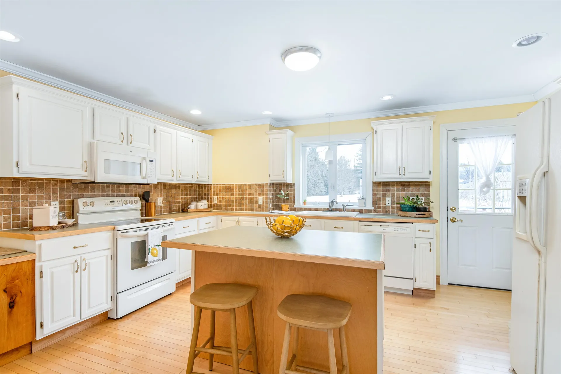 34 Middle Road Milton VT 05468