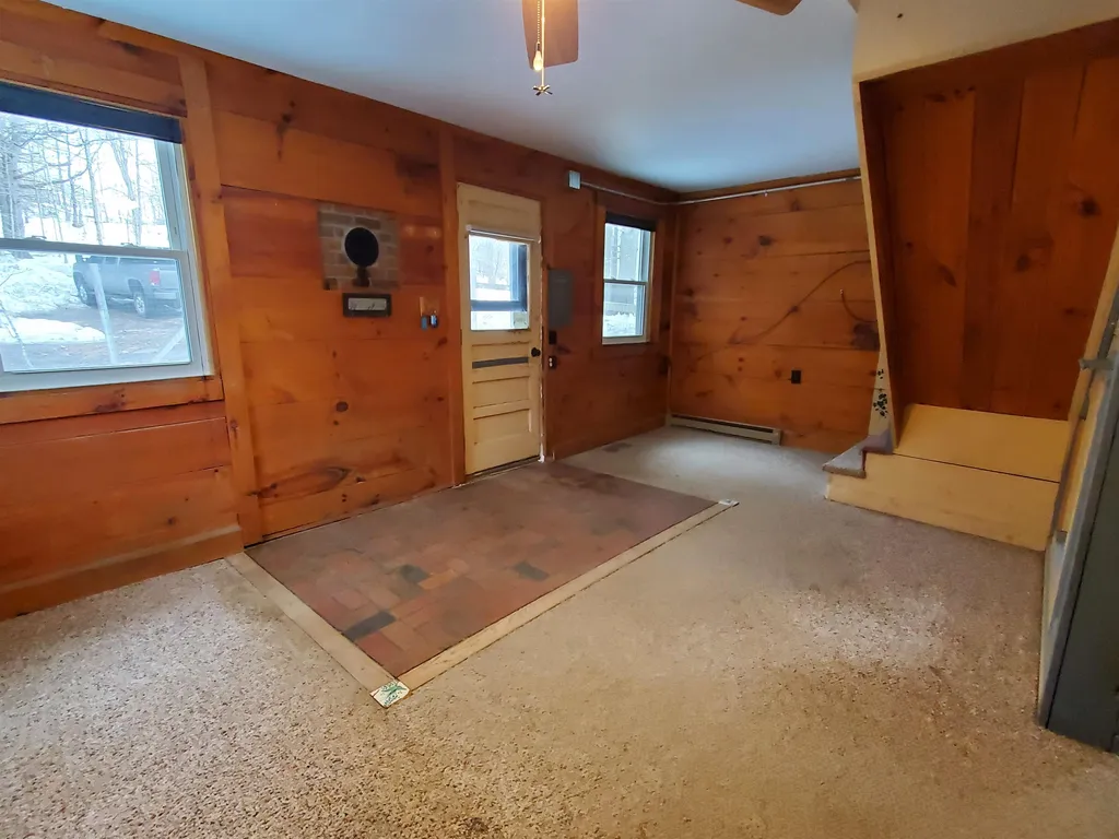 30 Fox Hill Road Canaan NH 03741