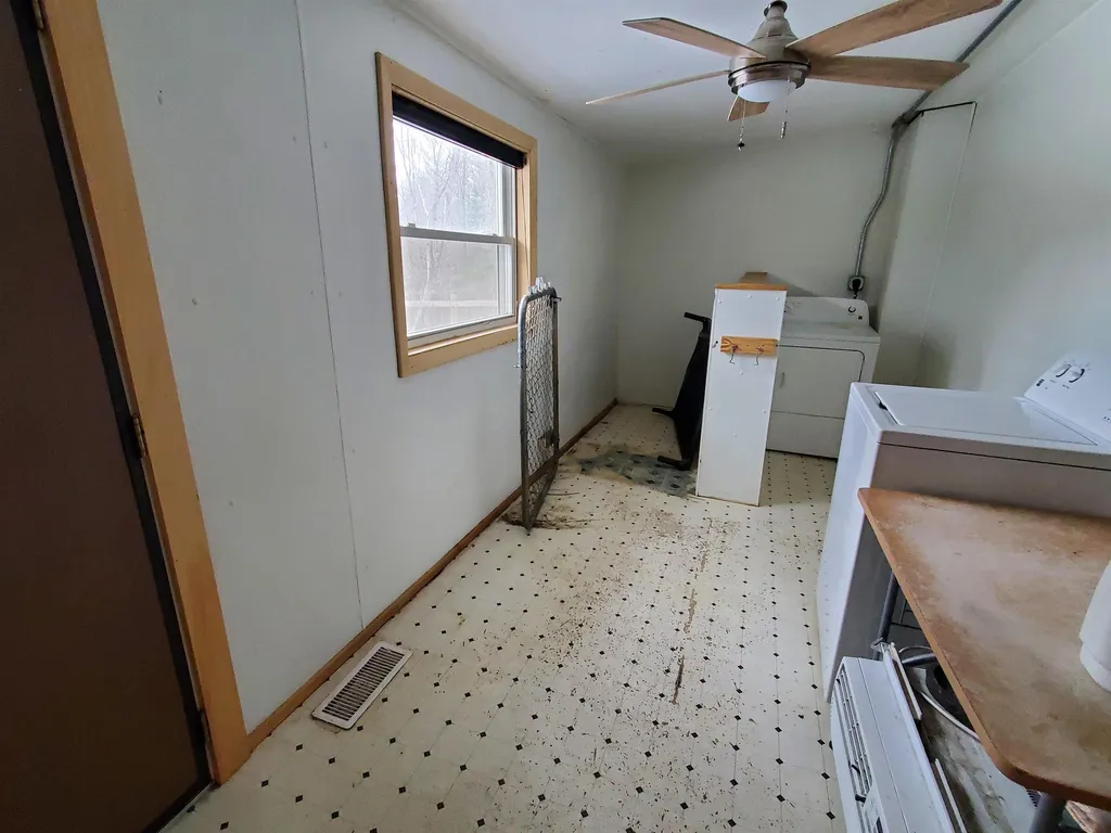 30 Fox Hill Road Canaan NH 03741