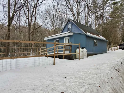 30 Fox Hill Road Canaan NH 03741