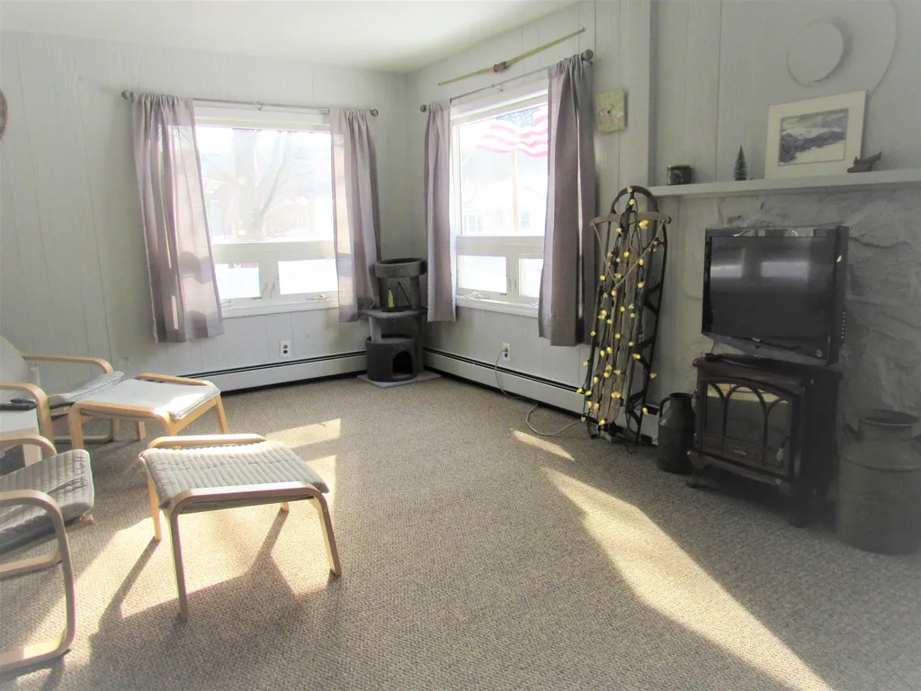 34 Androscoggin Street Gorham NH 03581