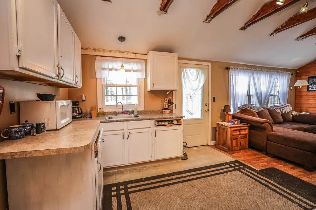 213 Shem Valley Road Alexandria NH 03222